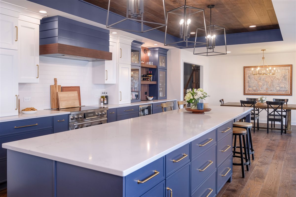 Large island with a white top and blue base, Moss Lake kitchen