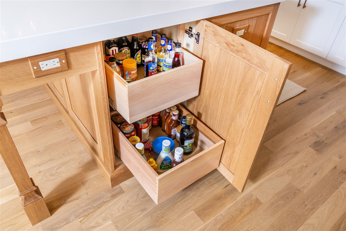 Island storage with pull-out shelves, Monroe kitchen