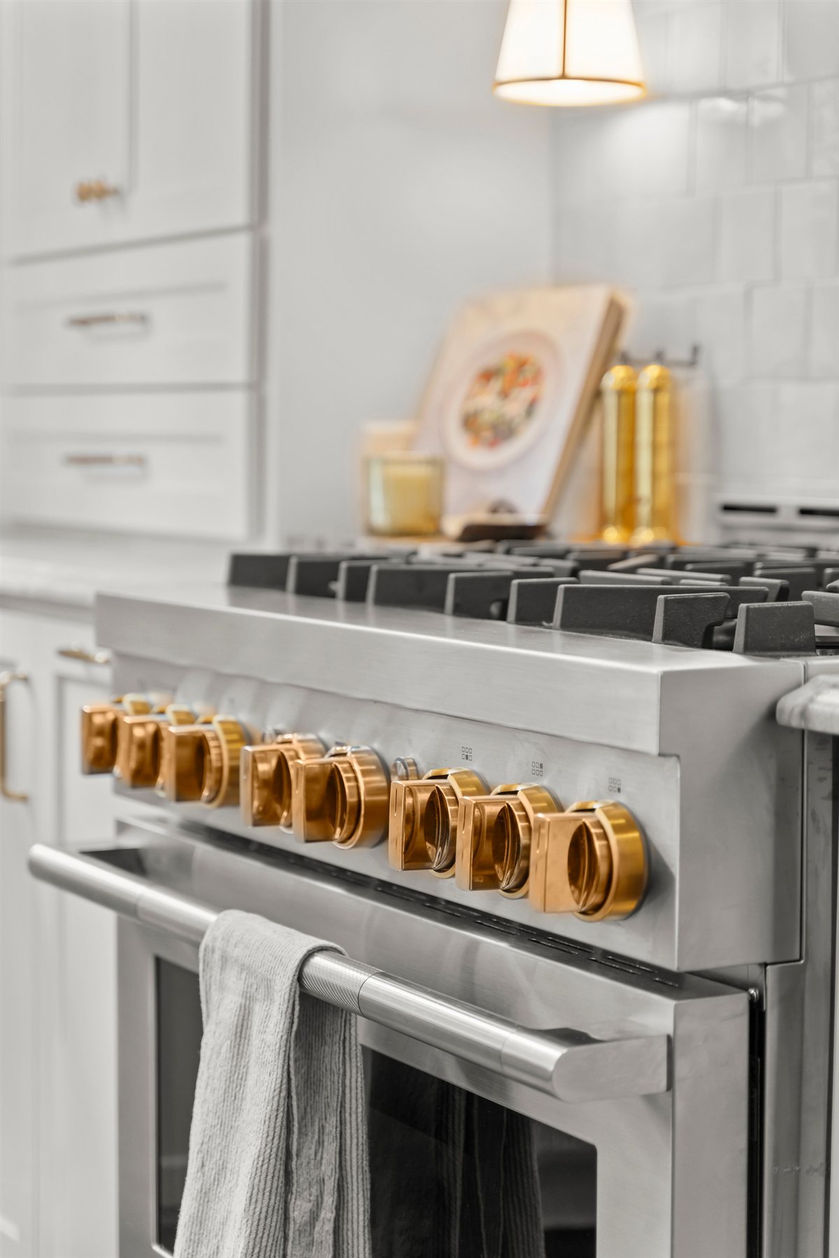 Range with brass knobs, The Point kitchen