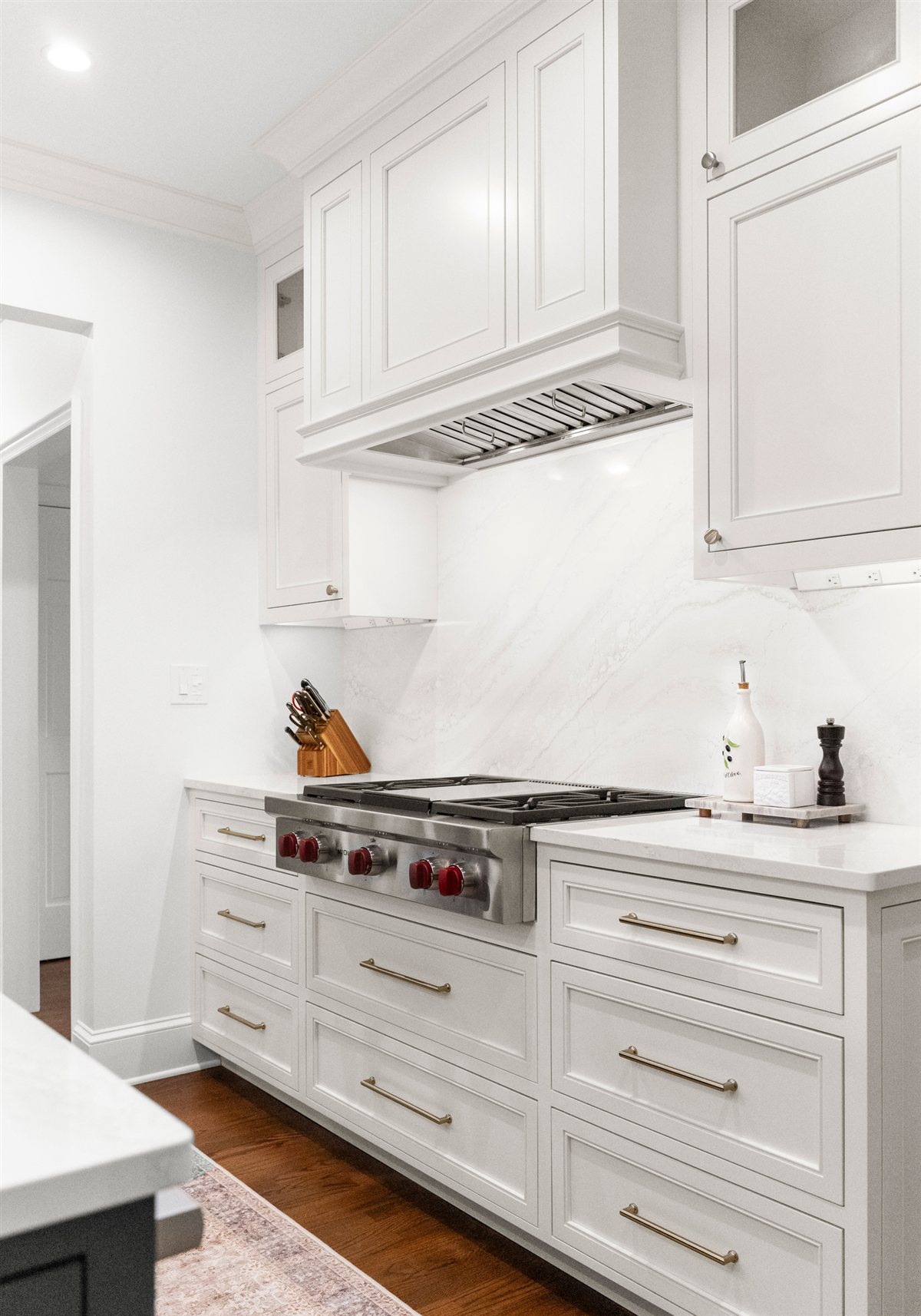 White cabinetry and range wall, Providence Plantation kitchen
